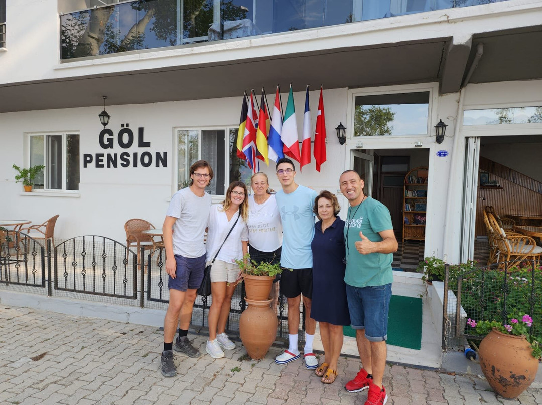 Gol Pension主图