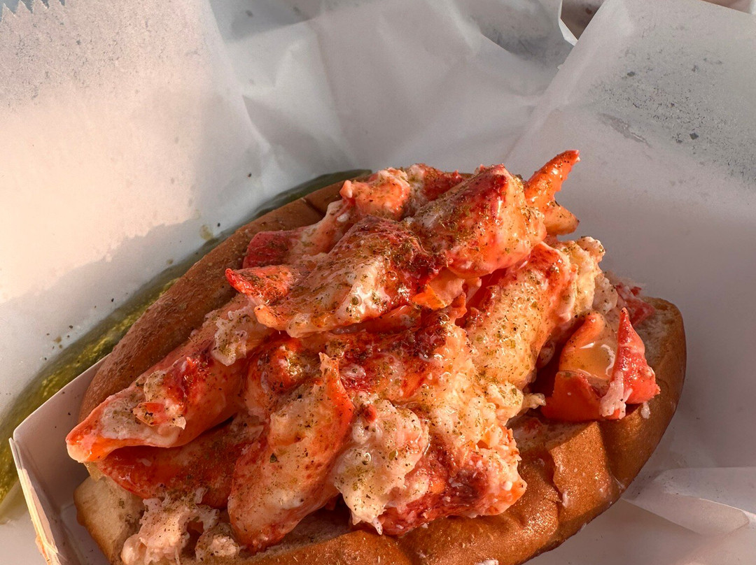 Luke's Lobster Newport