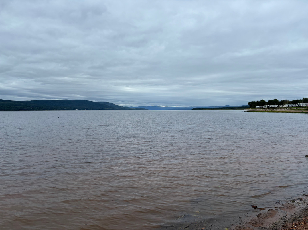Deer Lake Beach Campground & Rv Park