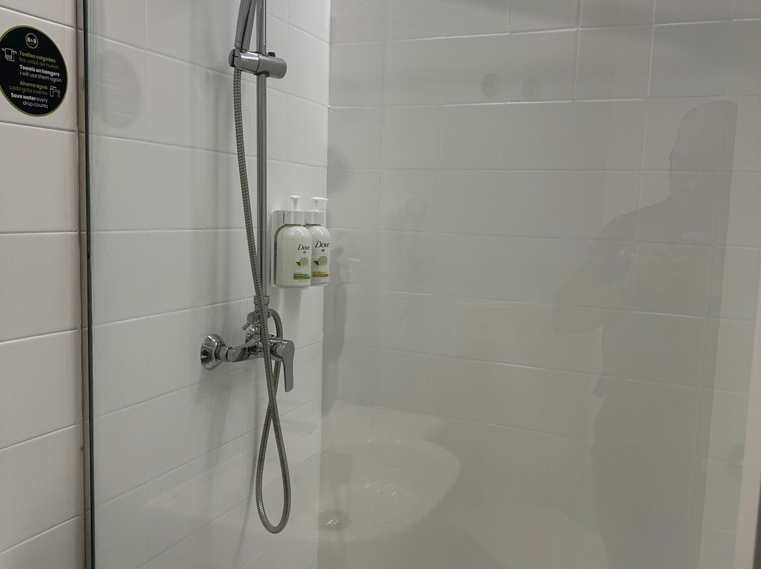 斯多瑞梅阿尔巴塞特酒店主图