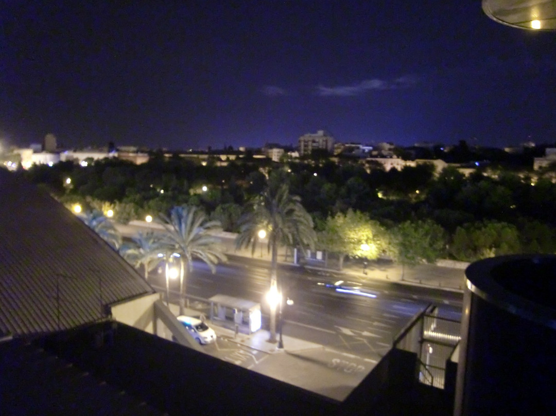 图里亚酒店主图