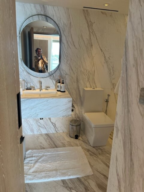 雅典威斯汀阿斯特宫海滩假日酒店主图