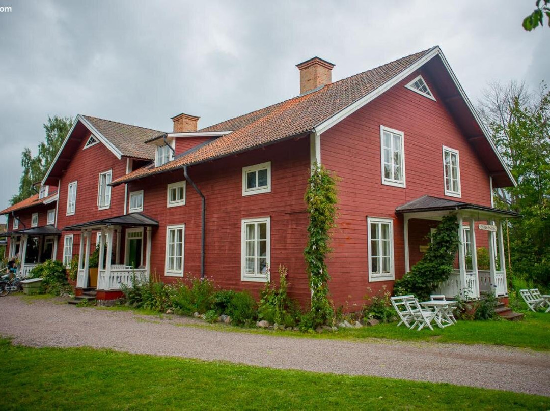 Fridhems Hostel & Course House