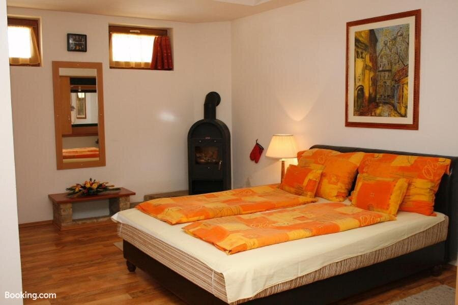 Motel 60主图
