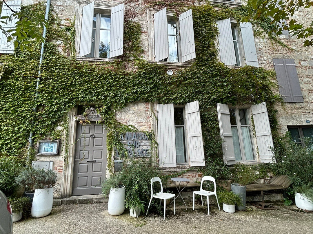 La Maison Sur La Place主图