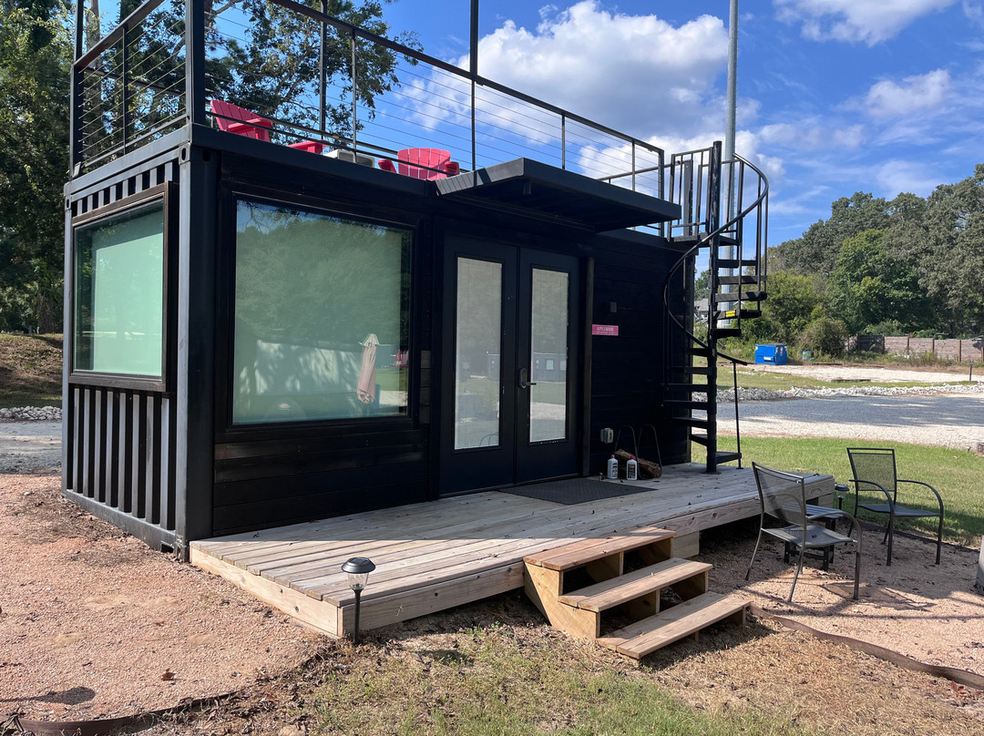 Happy Goat Retreat主图