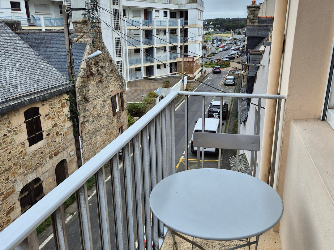 优秀家庭酒店主图