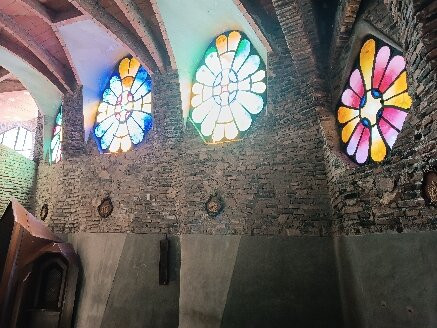 Colonia Güell-圣科洛马德塞尔韦略必去景点