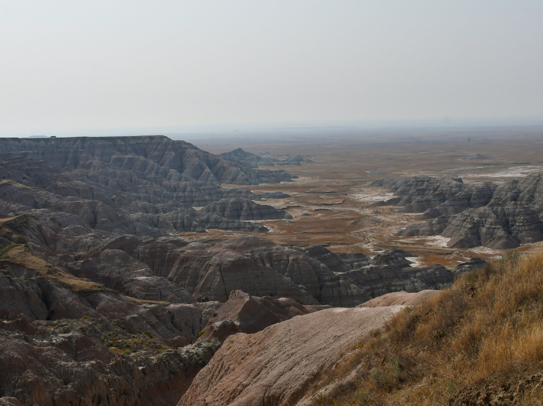 Badlands Wall景点图片