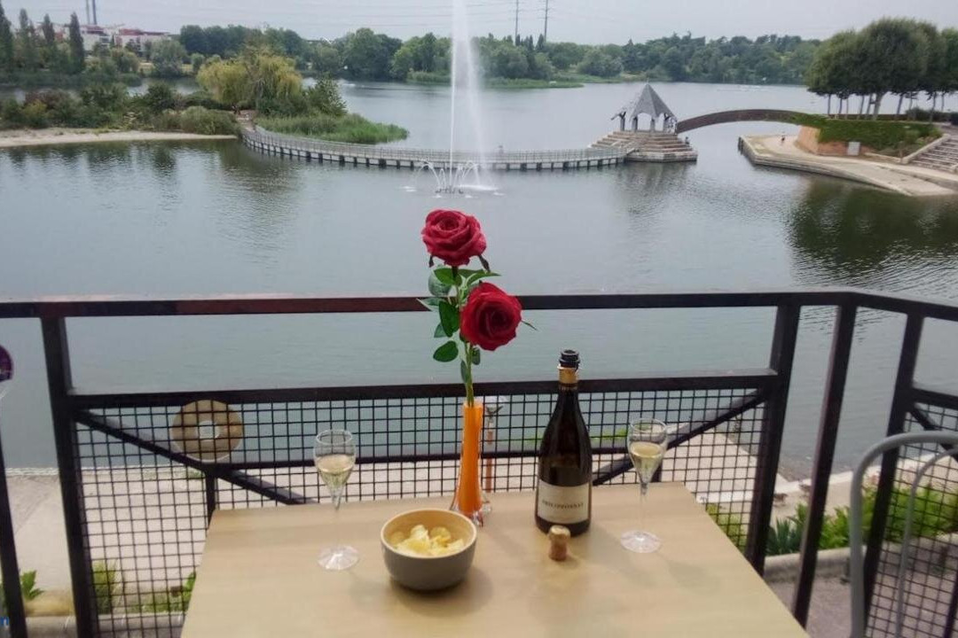Vue Exceptionnelle Sur Le Lac