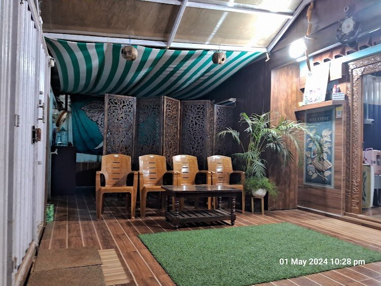 Big Box Homestay