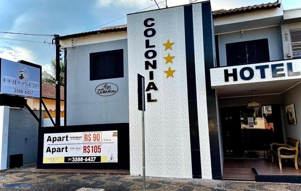 Colonial Hotel