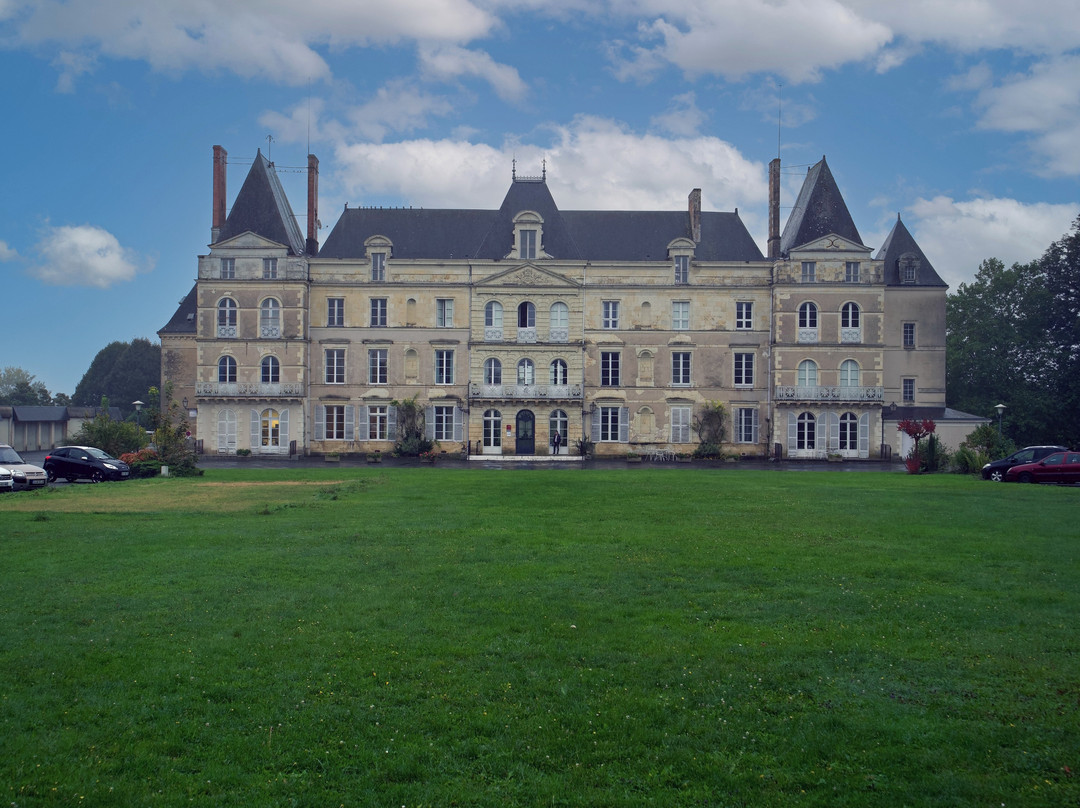 Château de Briançon主图
