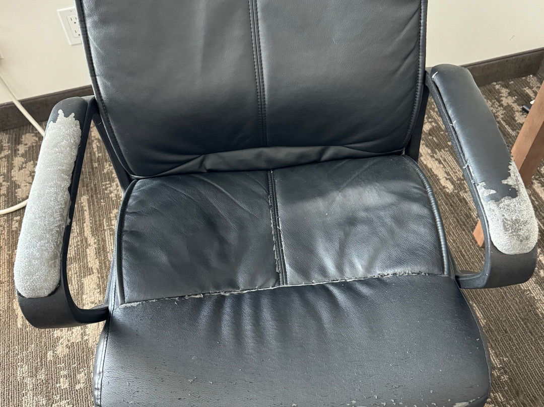 Charlevoix Inn & Suites SureStay Collection by Best Western主图