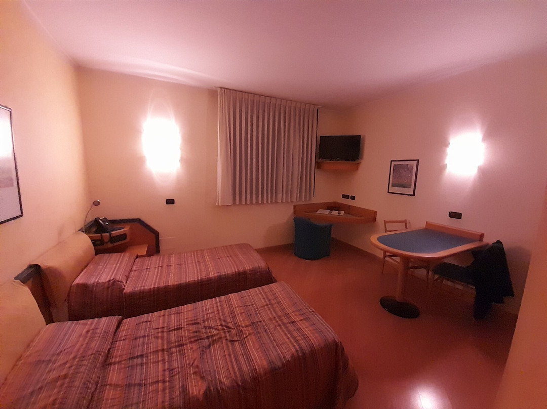 St John Residence Hotel主图