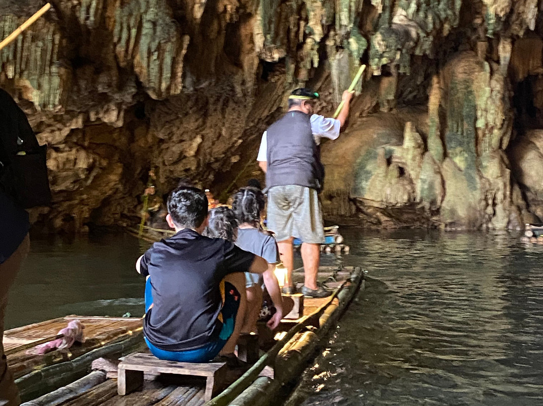Cave Lodge主图