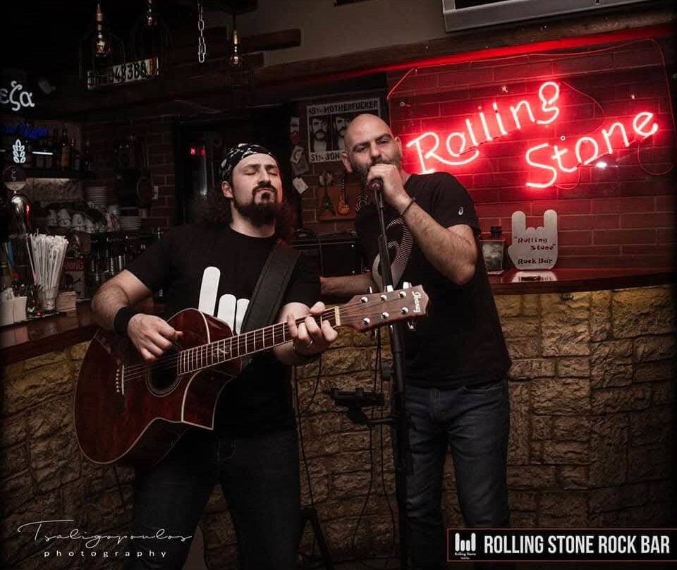 Rolling Stone Rock Bar