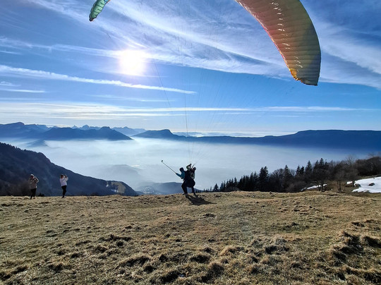Plein Ciel Parapente-艾克斯莱班必去景点