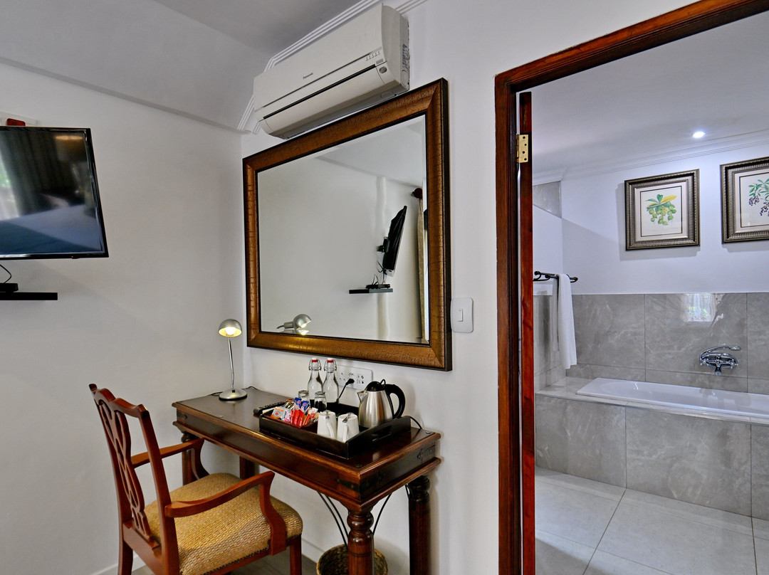 Black Eagle Hotel & Spa主图