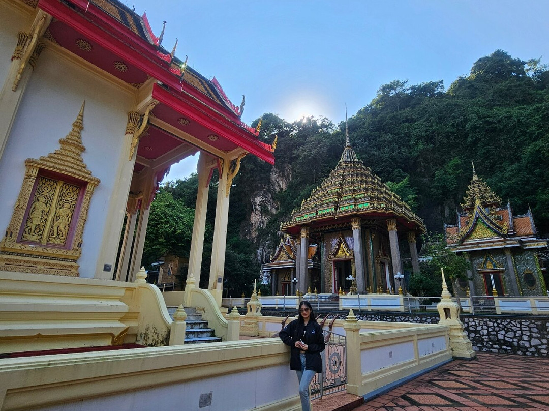 Wat Khuha Sawan景点图片