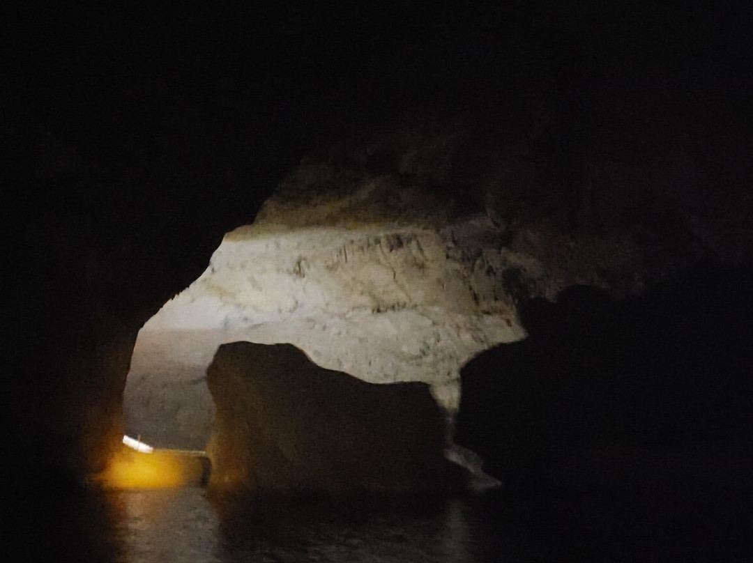 Dali’s Kayak Tours – Kong Lor Cave景点图片
