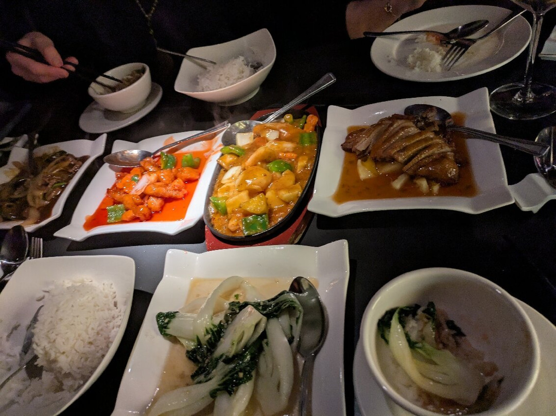 Blossom Chinese Restaurant & Bar