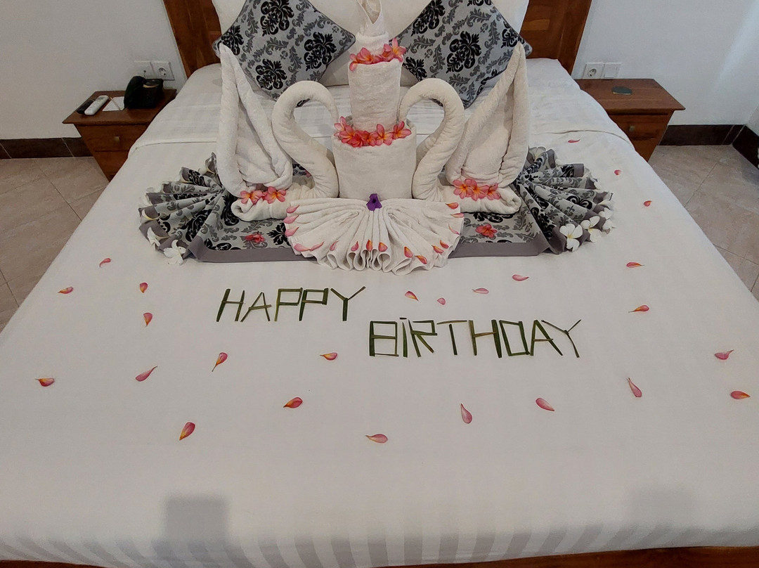 珊瑚别墅酒店及餐厅主图