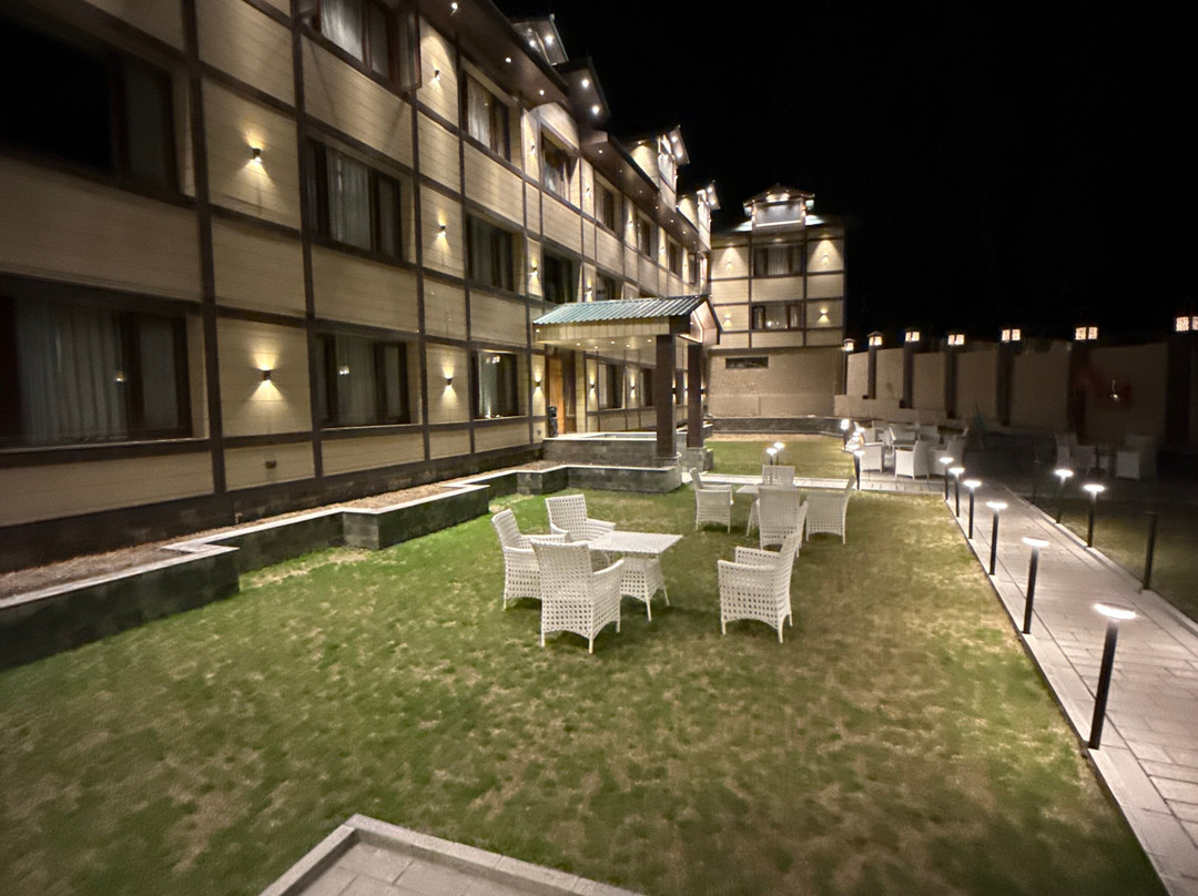 Fortune Pahalgam主图