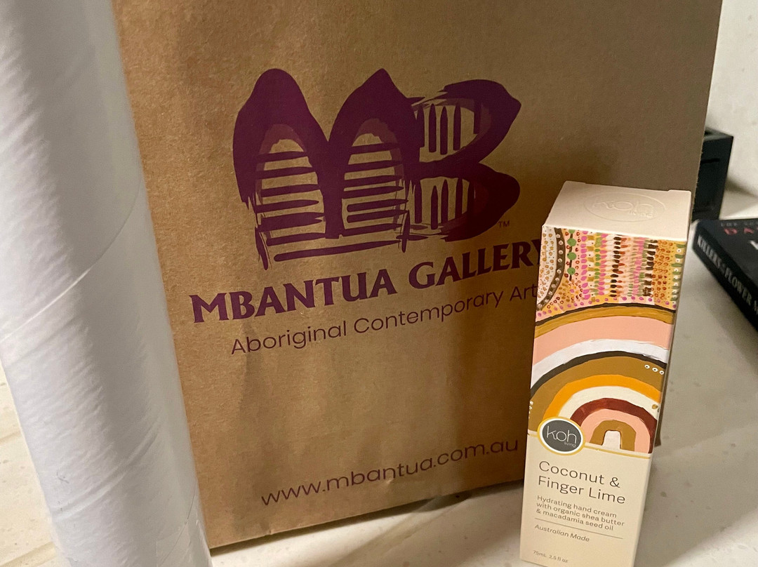 Mbantua Fine Art Gallery (Darwin)景点图片
