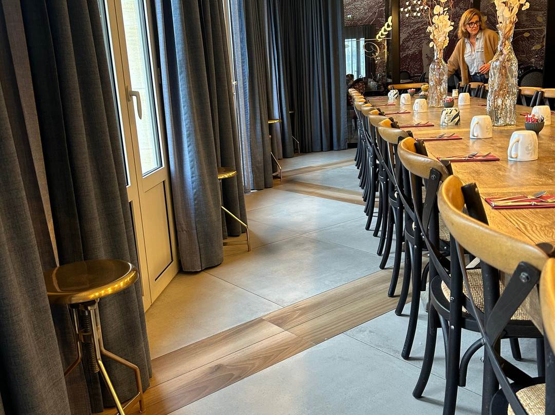 Château Fage La Maison Des Vignes主图