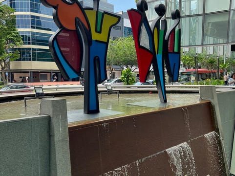 Clarke Quay Central-新加坡必去景点