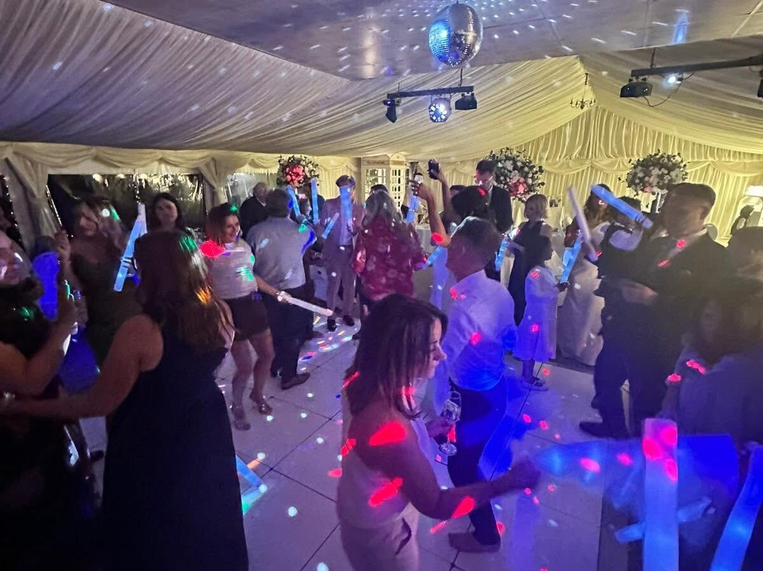 The Blazing Donkey Country Hotel主图