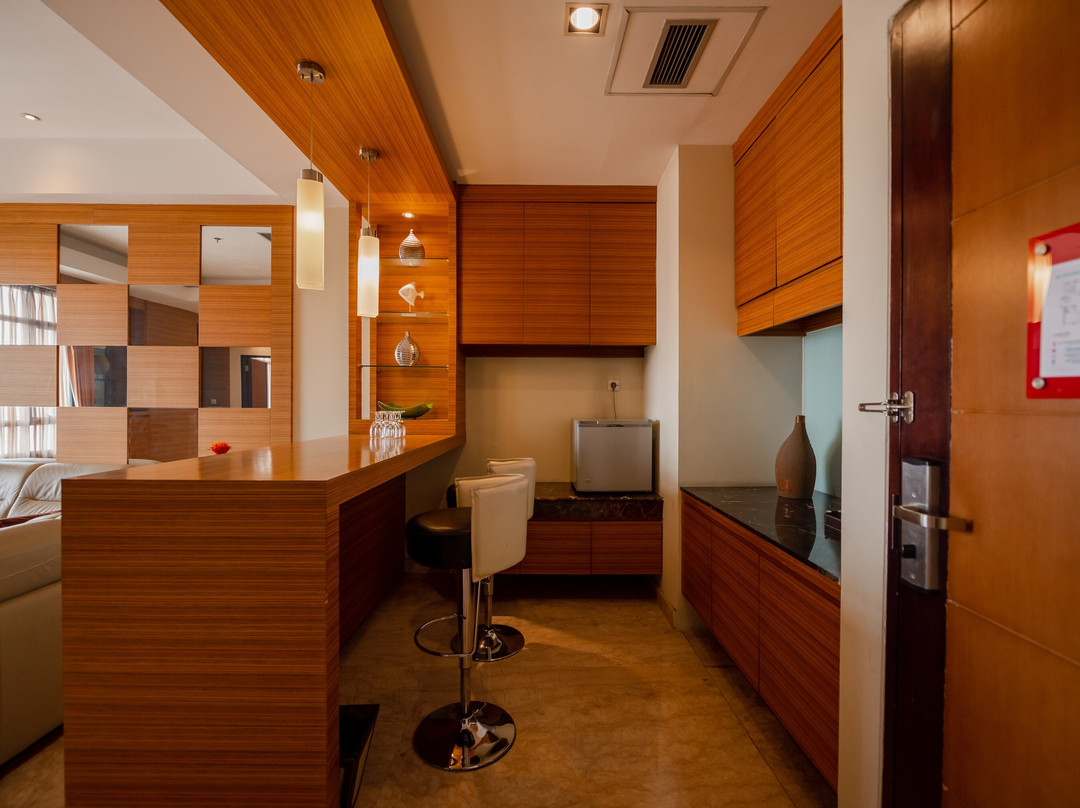 巴顺丹公约大酒店主图