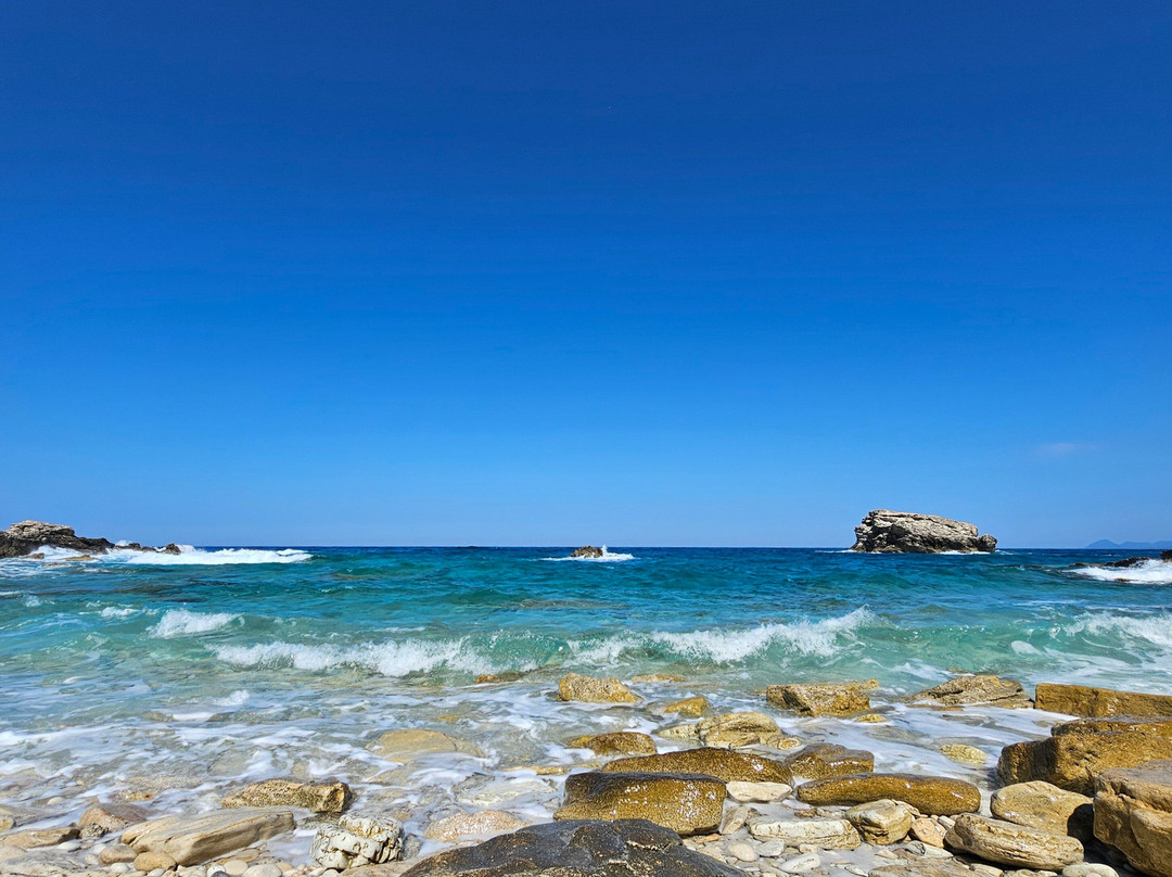 Planos Beach-Lakka必去景点