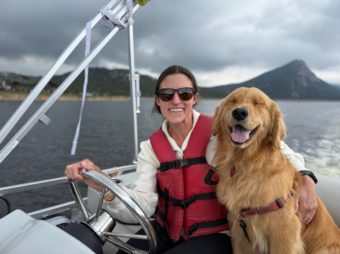 Lake Estes Marina & Tackle Shop-埃斯蒂斯公园必去景点