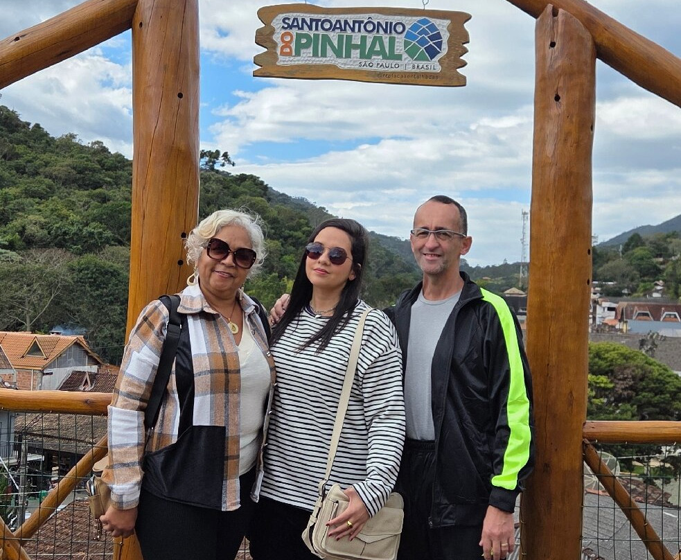 Igreja de São Benedito-圣安东尼奥杜皮尼亚尔必去景点