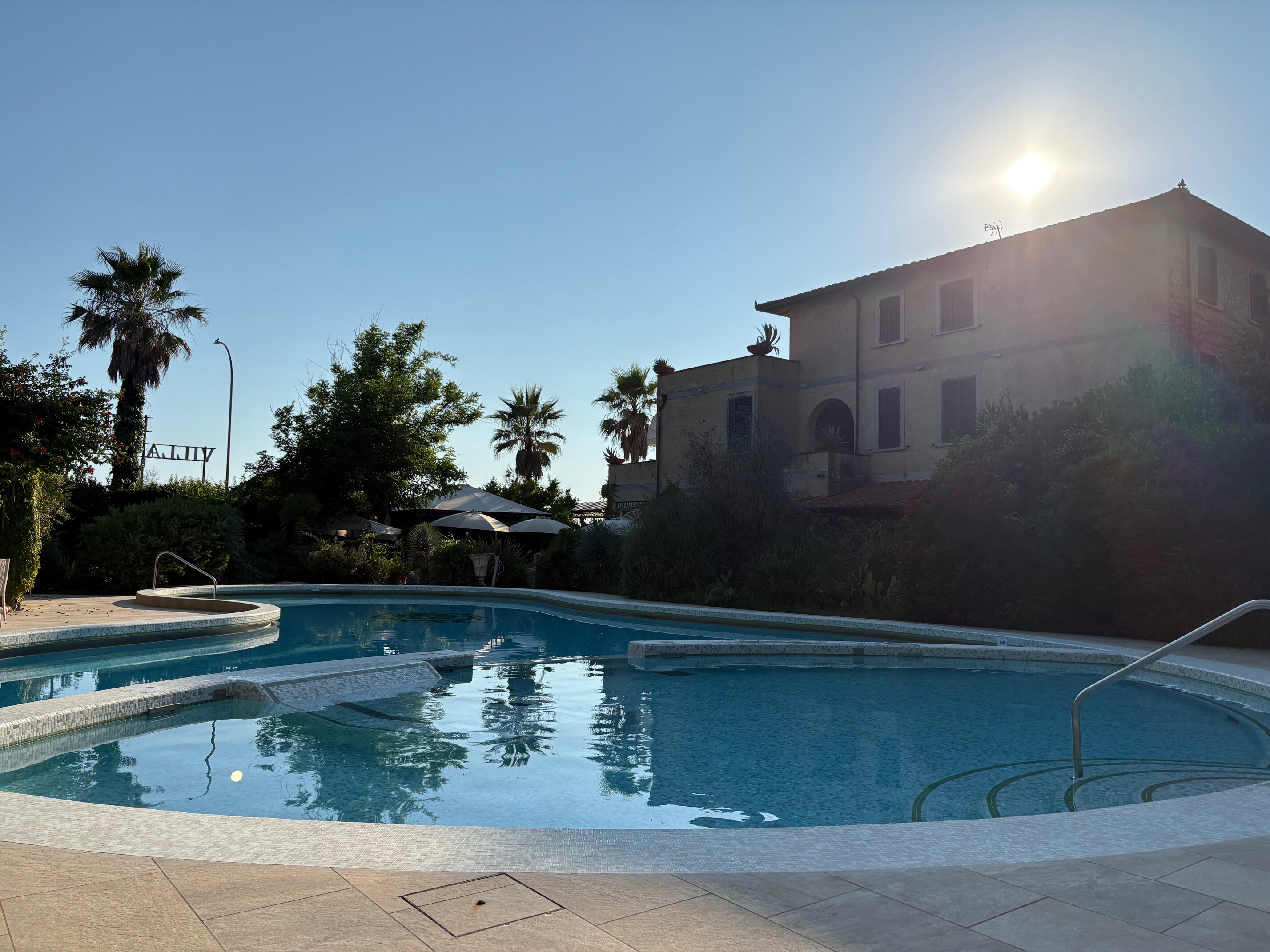 Hotel Villa Maremonti-泳池