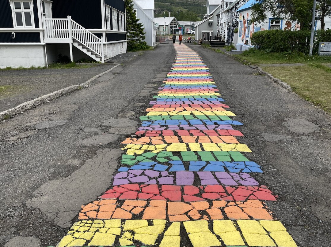 Rainbow Walk-塞济斯菲厄泽必去景点