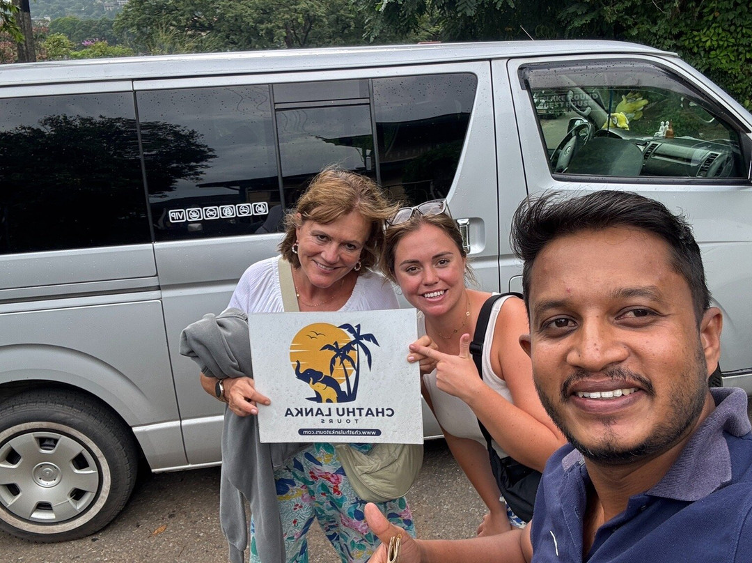 Chathu Lanka Tours-康提必去景点