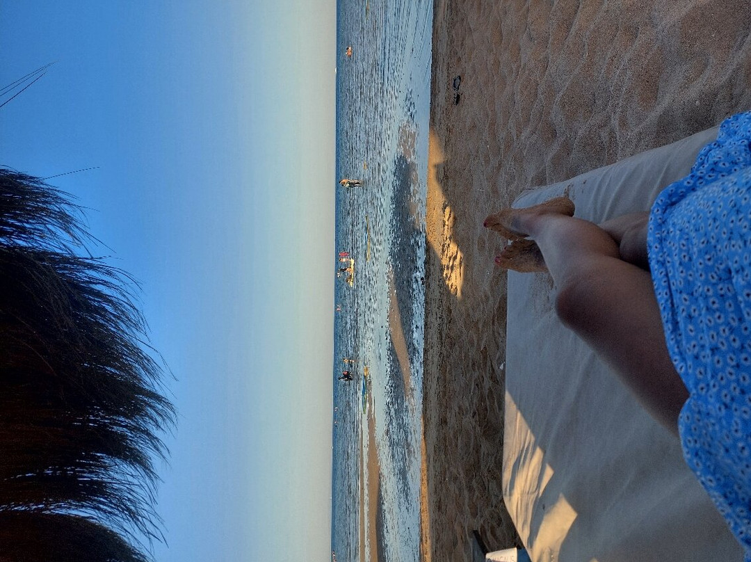 Zouni Beach Club