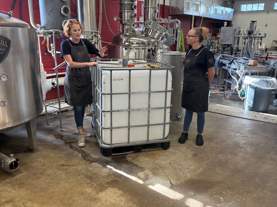 Boot Hill Distillery-道奇城必去景点