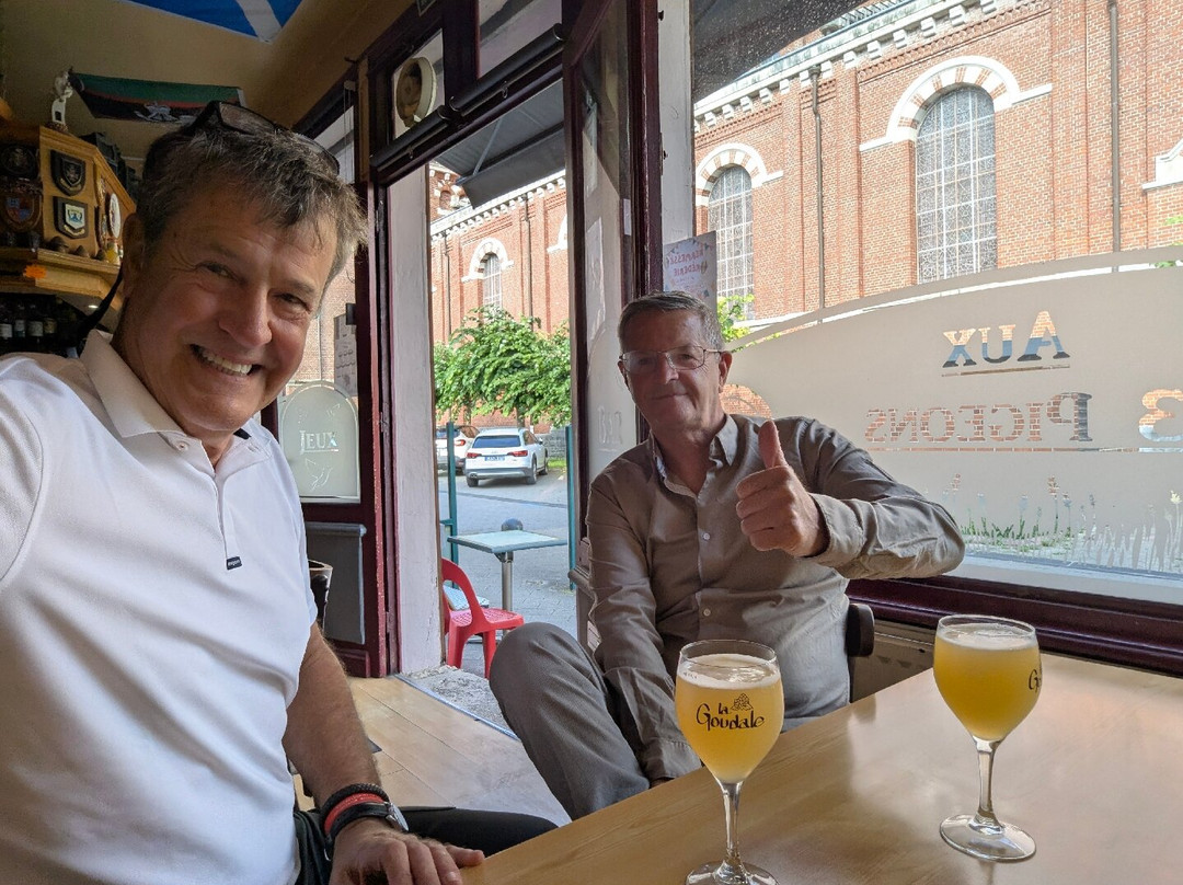 Café Aux Trois Pigeons