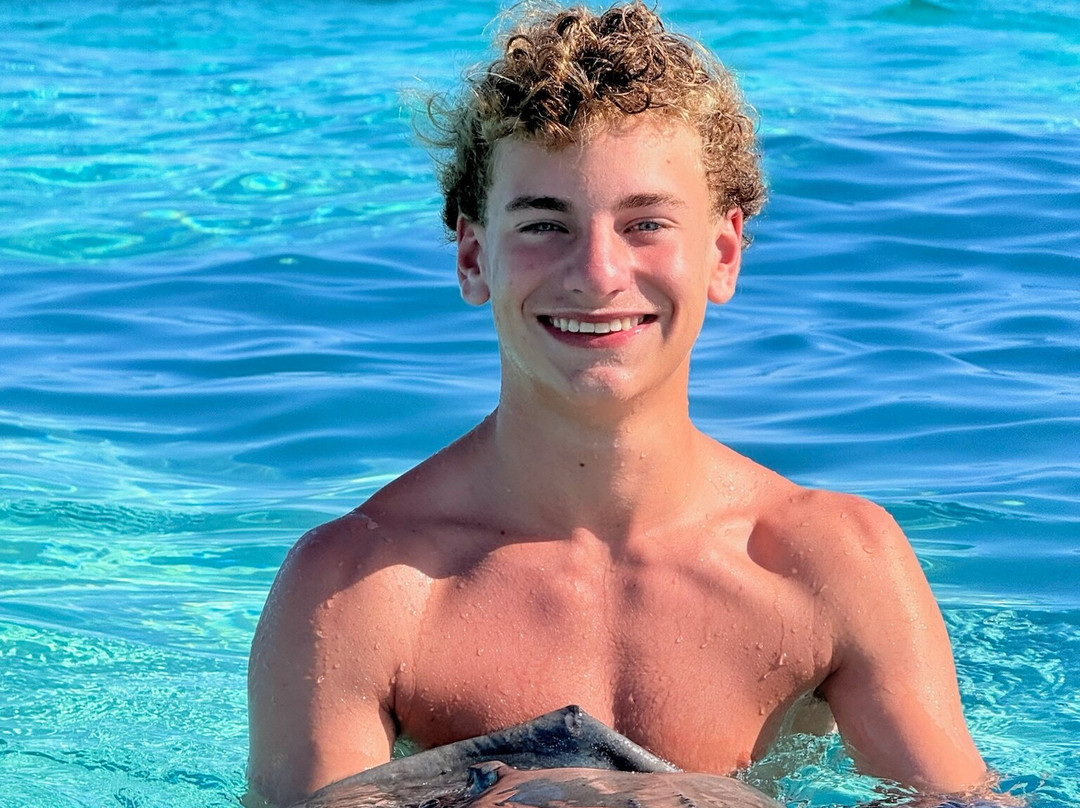 Blue Haven Charters-Rum Point必去景点