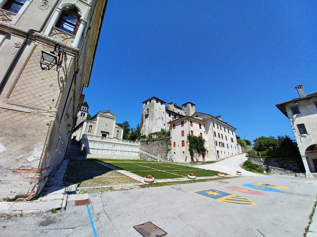 Piazza Maggiore-Feltre必去景点