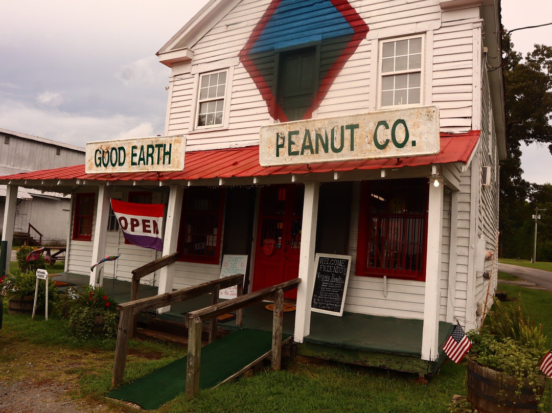 Good Earth Peanut Company-Skippers必去景点