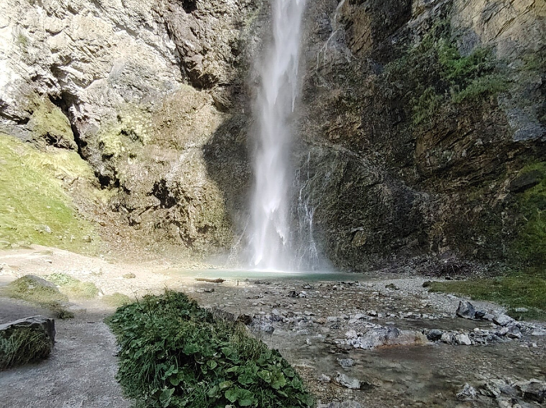 Cascade de Saint-Benoit-Avrieux必去景点