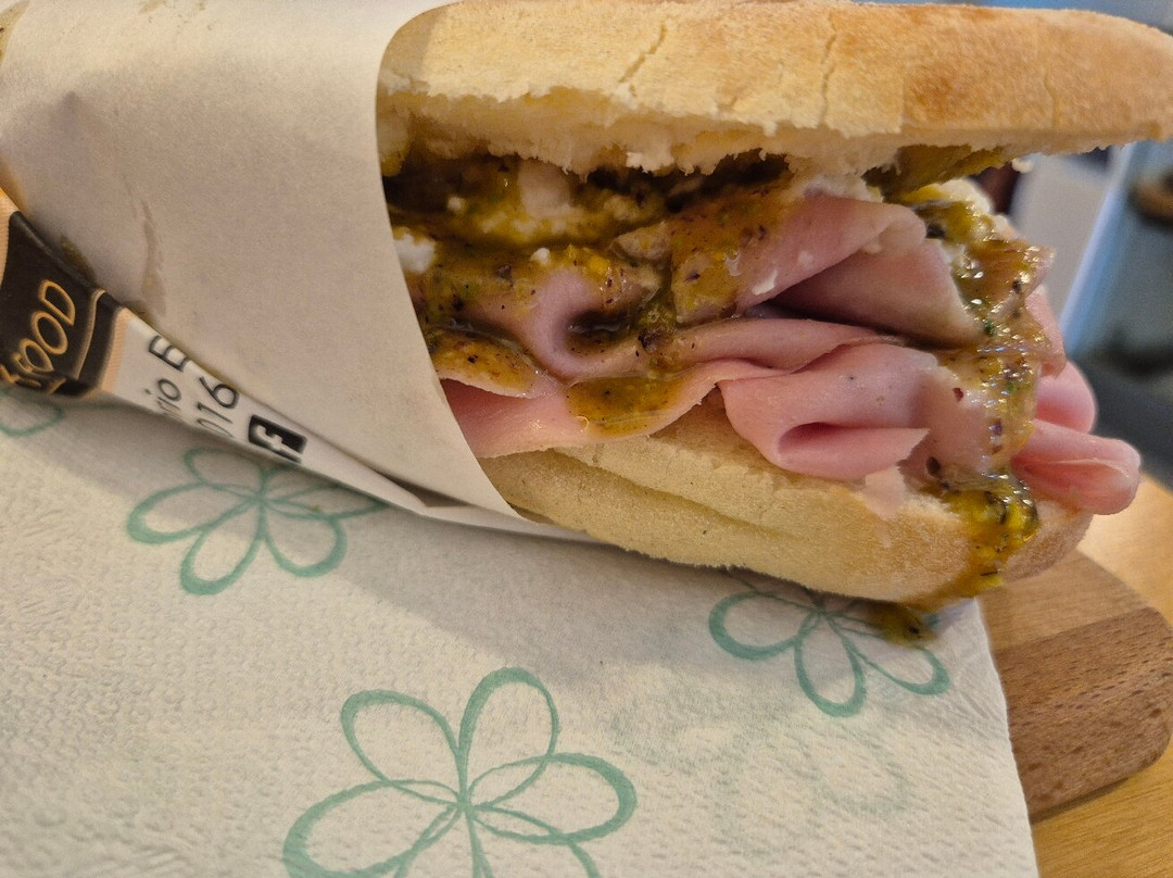 Gusto Il Panino Gourmet
