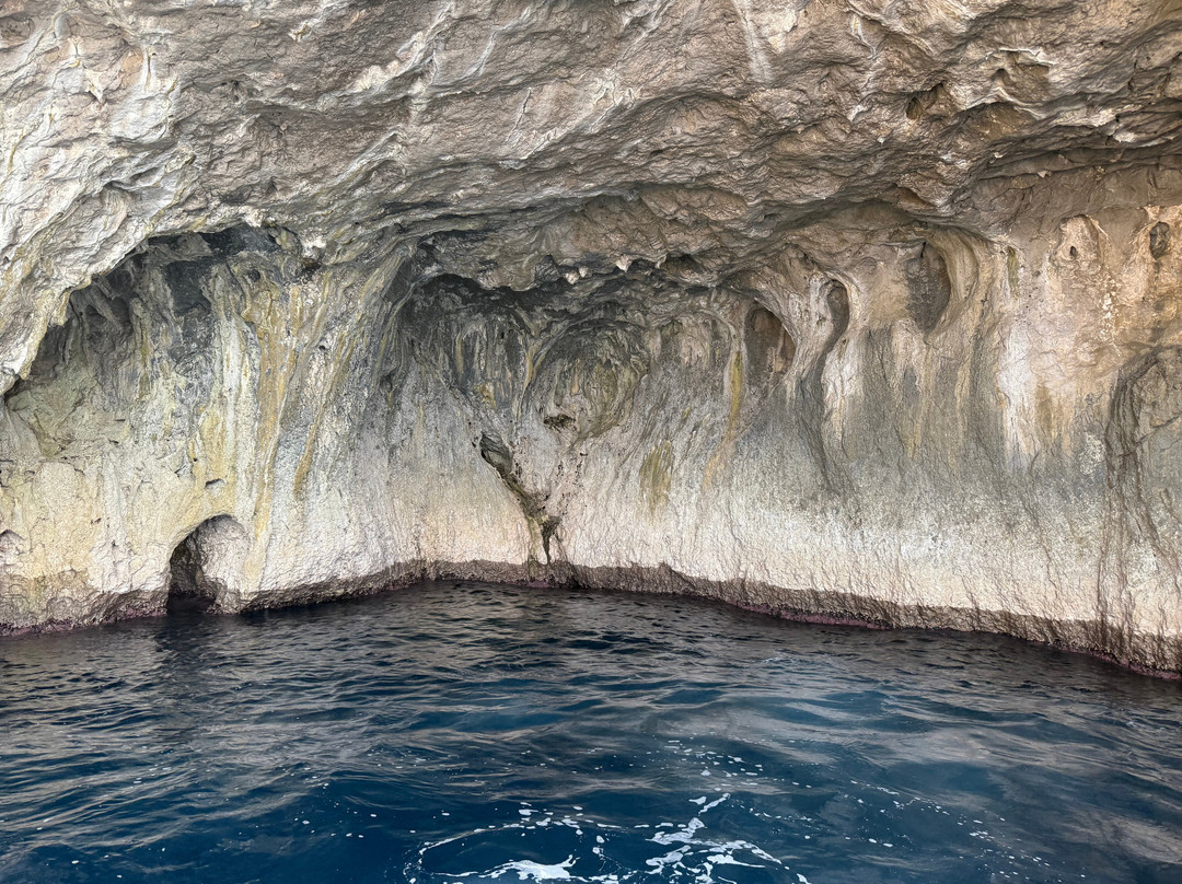 Sea Breeze Charter-索伦托必去景点