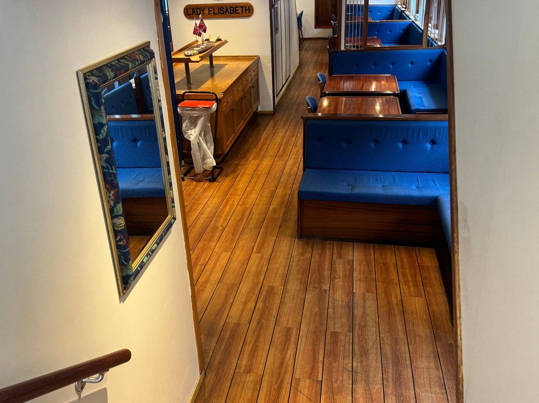 Lustrabaatane-Solvorn必去景点