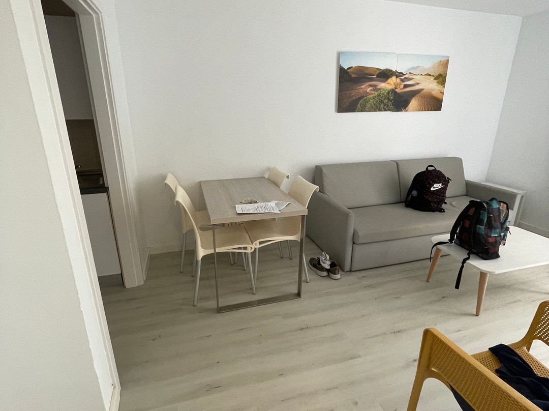 萨尔瓦多特雷沃尔公寓主图